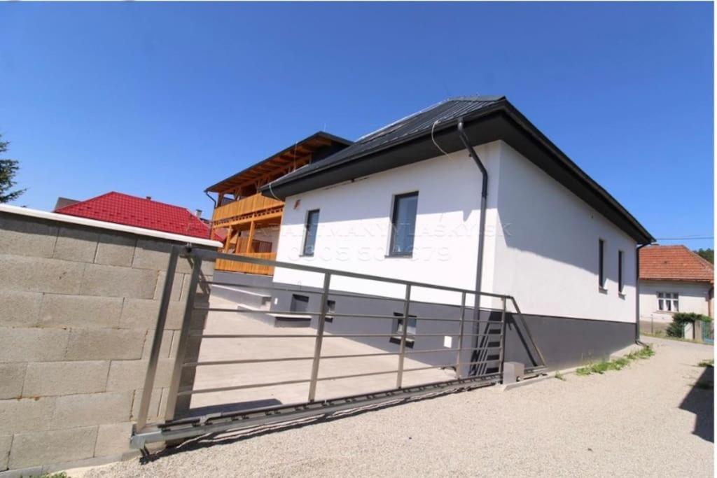 Apartmany Vlasky 4 Exterior photo